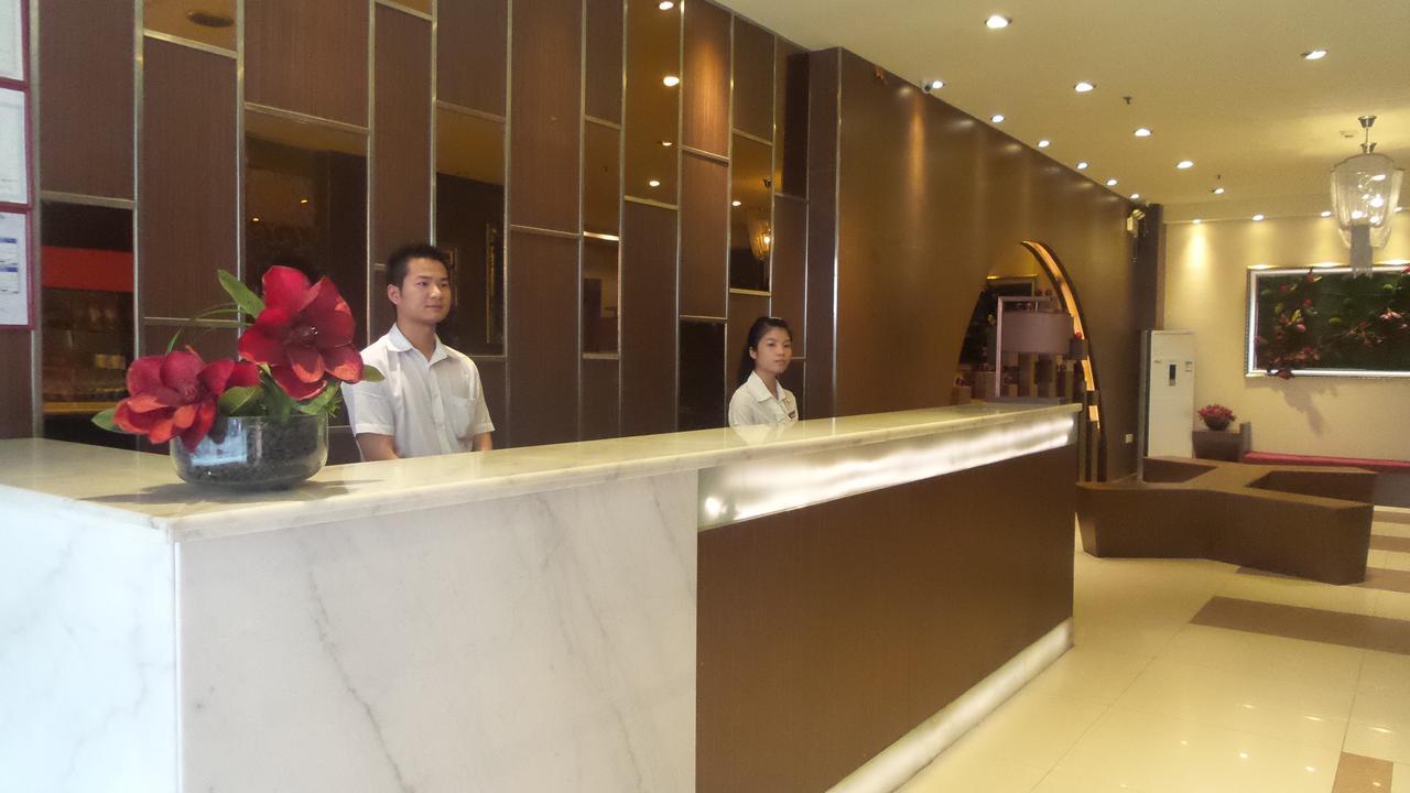 V8 Hotel Xilang Subway Branch Guangzhou Exterior foto